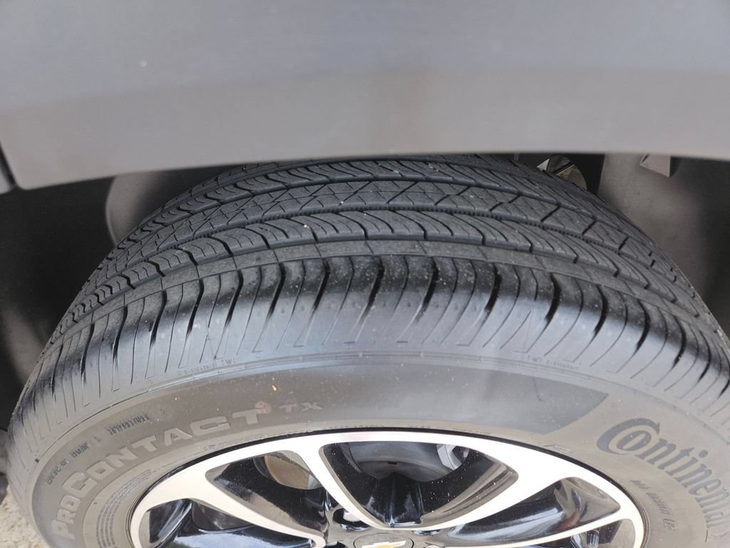 Used 2025 Chevrolet TrailBlazer LT AWD/4WD image 25