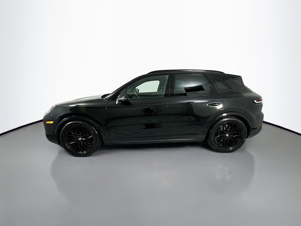New 2026 Porsche Cayenne AWD/4WD image 2