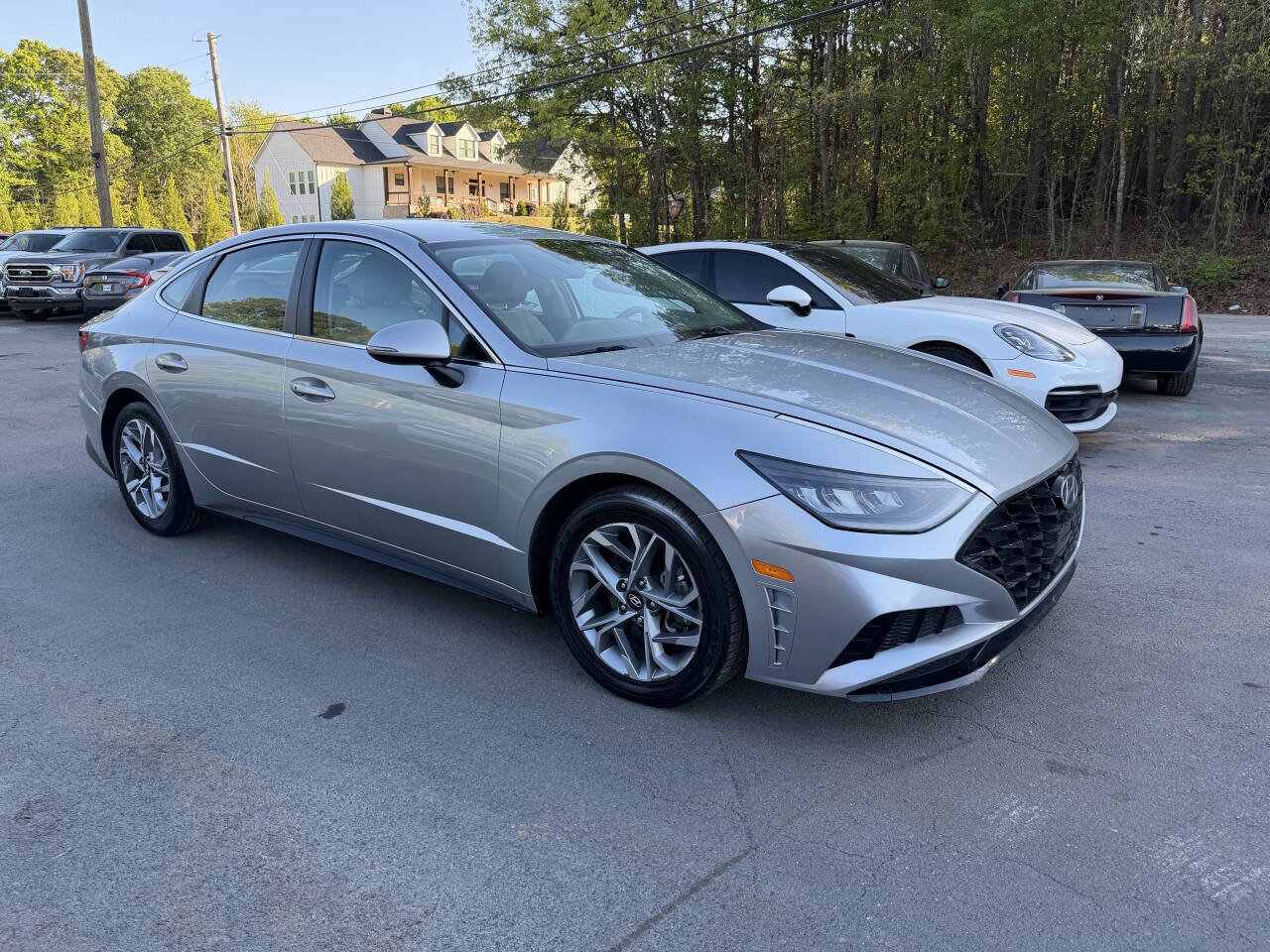 Used 2020 Hyundai Sonata SEL FWD image 2
