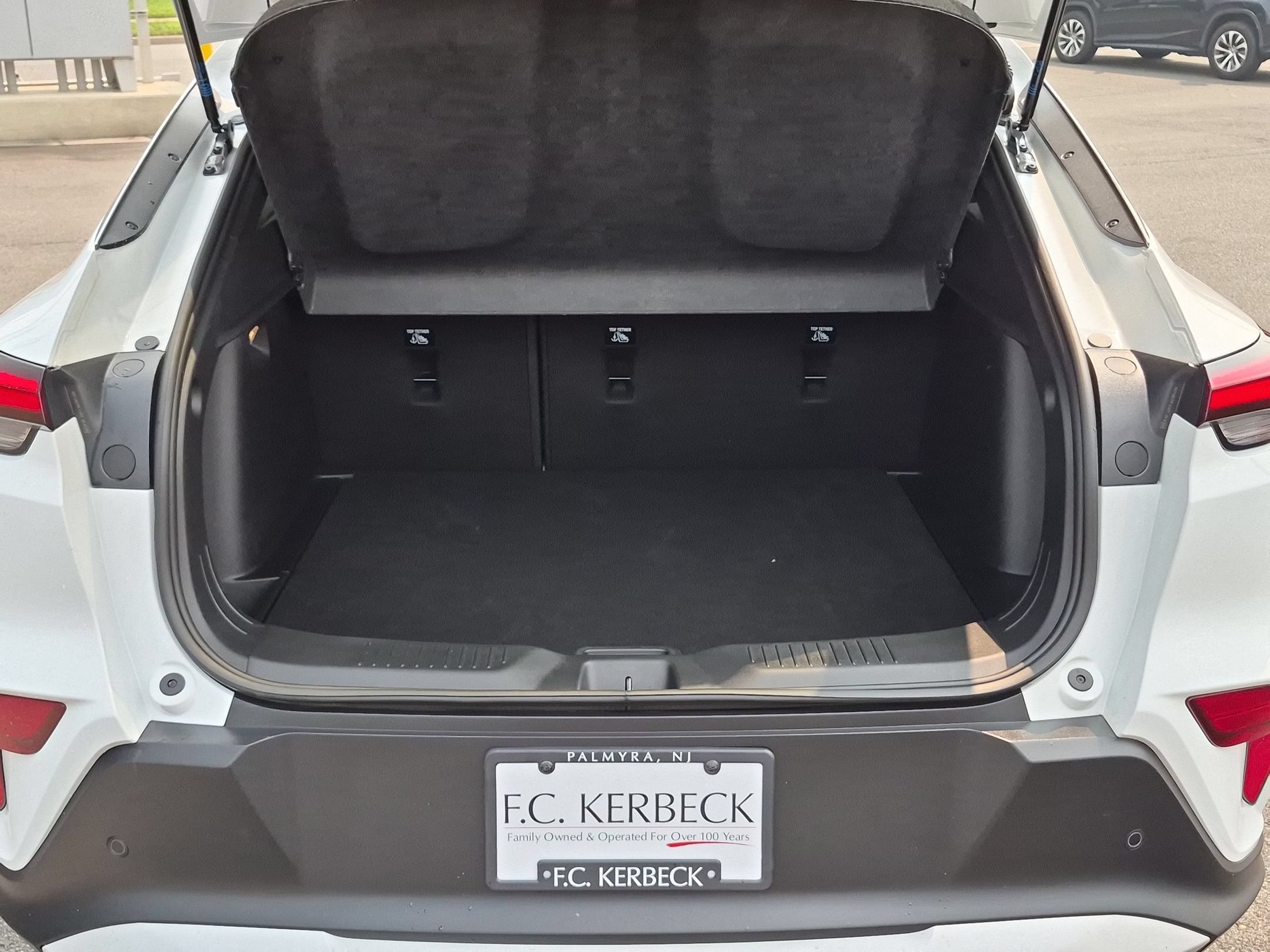 Certified 2025 Buick Envista Preferred FWD image 24