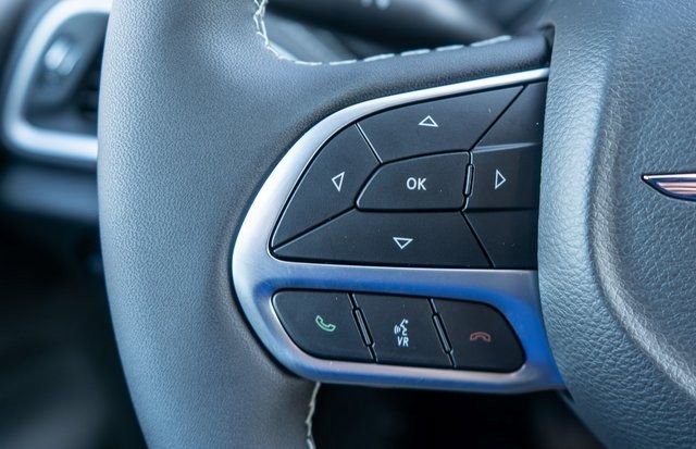 New 2026 Chrysler Pacifica Select image 20