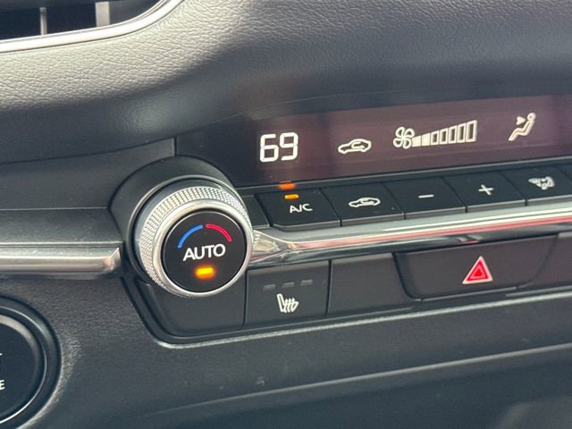 Used 2025 MAZDA MAZDA3 Carbon image 21