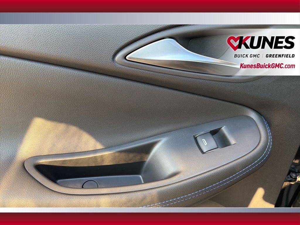 New 2026 Buick Encore GX Sport Touring image 33