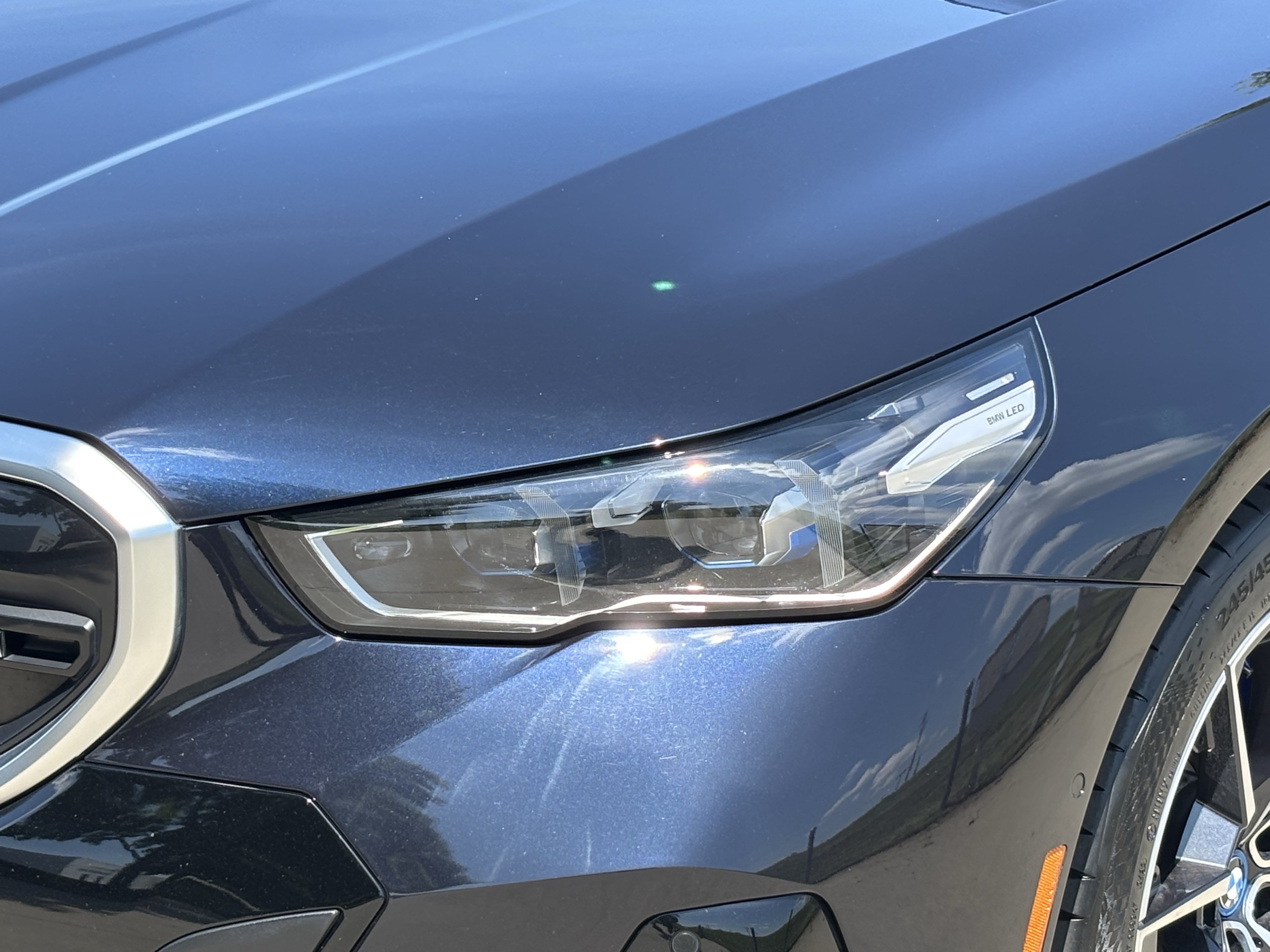 Used 2024 BMW i5 M60 w/ Premium Package AWD/4WD image 5