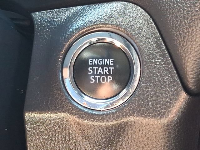 Certified 2025 Toyota RAV4 XLE AWD/4WD image 18