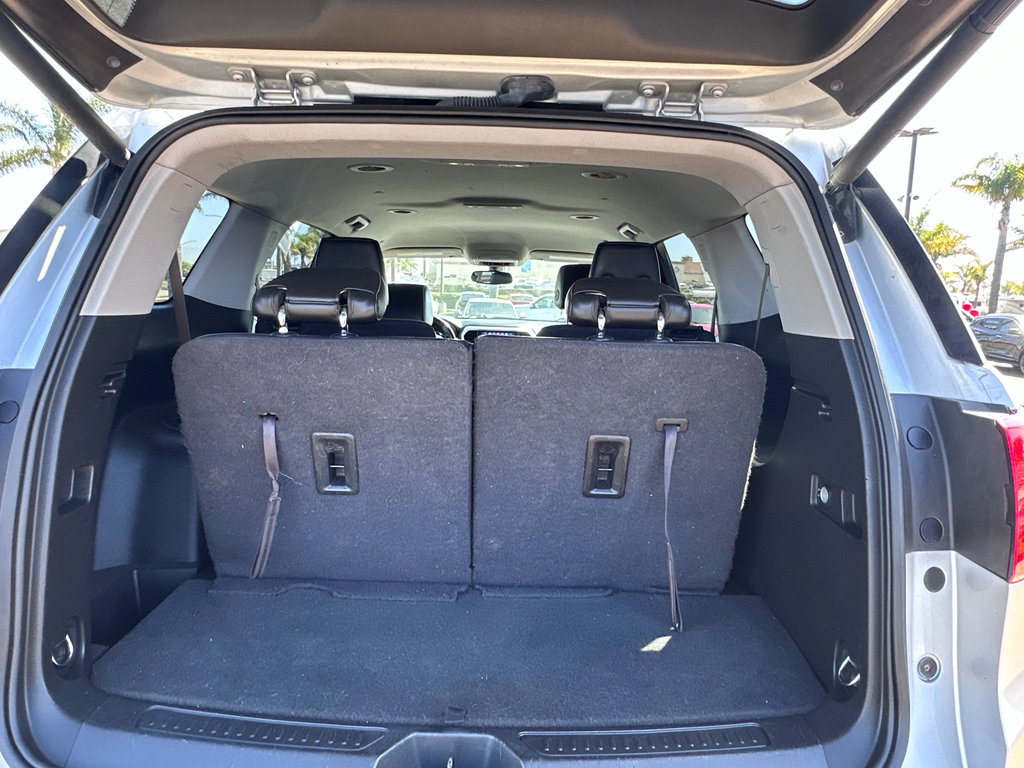 Used 2017 GMC Acadia SLT image 5