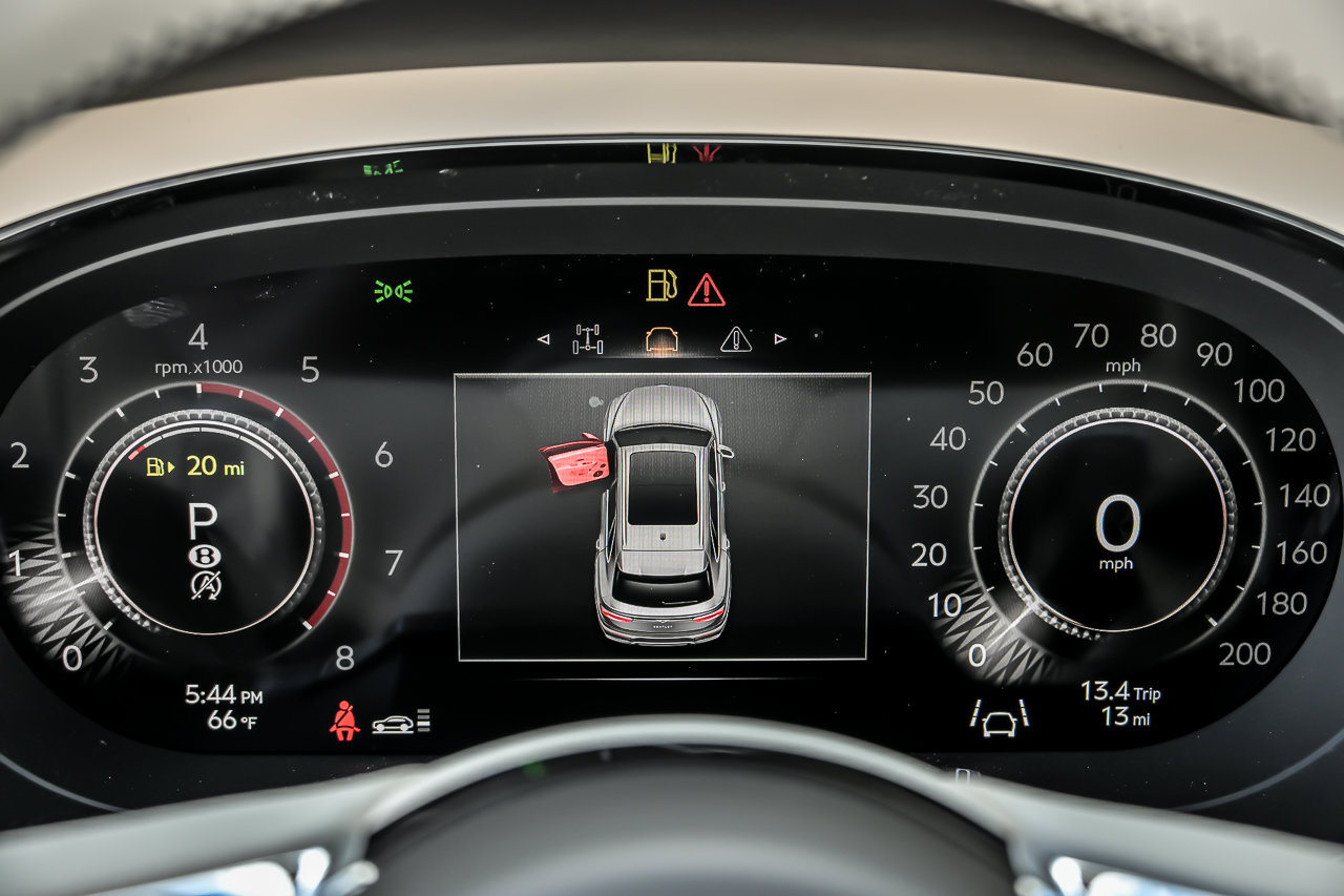 New 2026 Bentley Bentayga AWD/4WD image 29