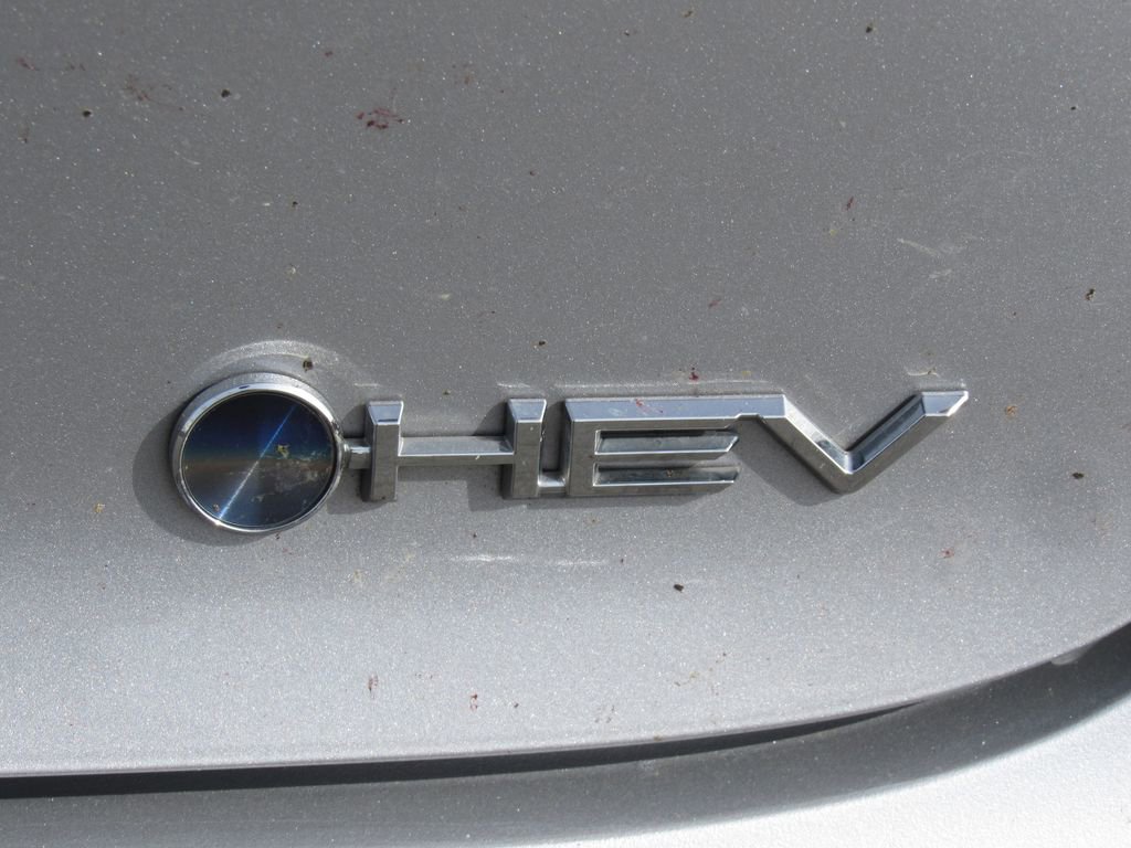 Used 2024 Toyota Prius Limited FWD image 9