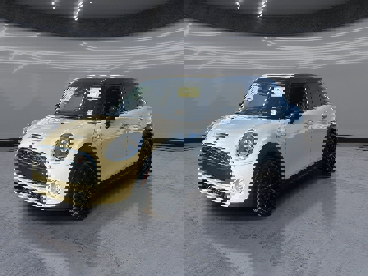 Used 2019 MINI Cooper S w/ Signature Upholstery Package image 3