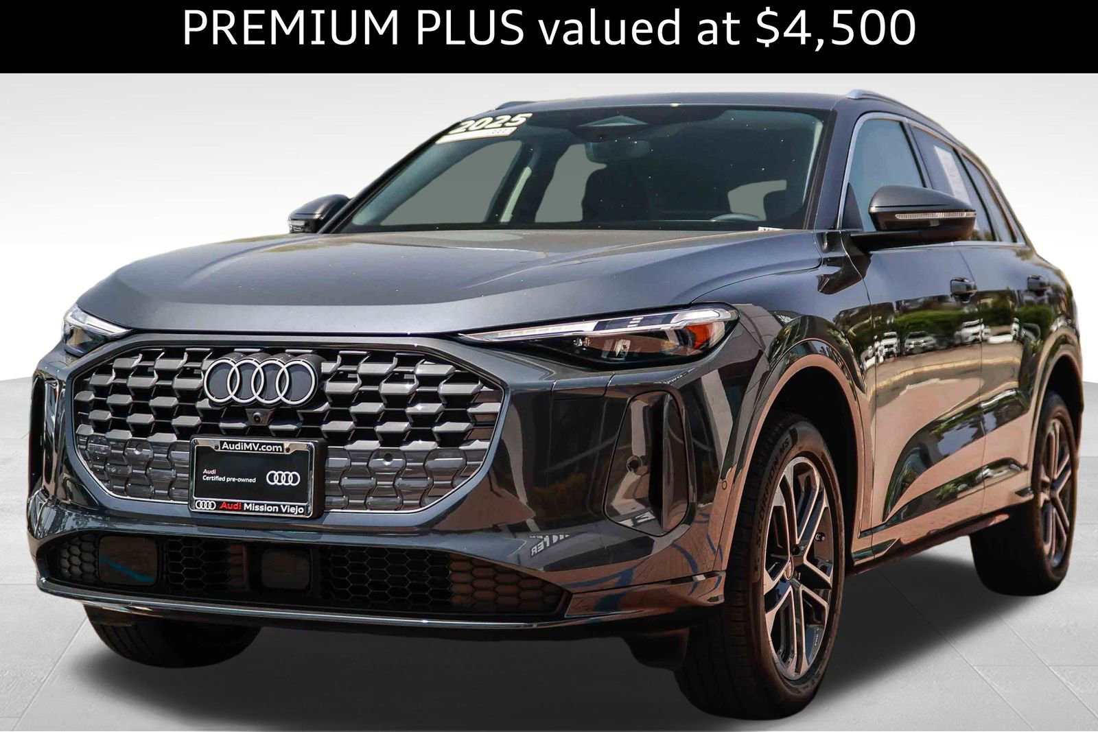 Certified 2025 Audi Q5 Premium w/ Premium Plus AWD/4WD image 3