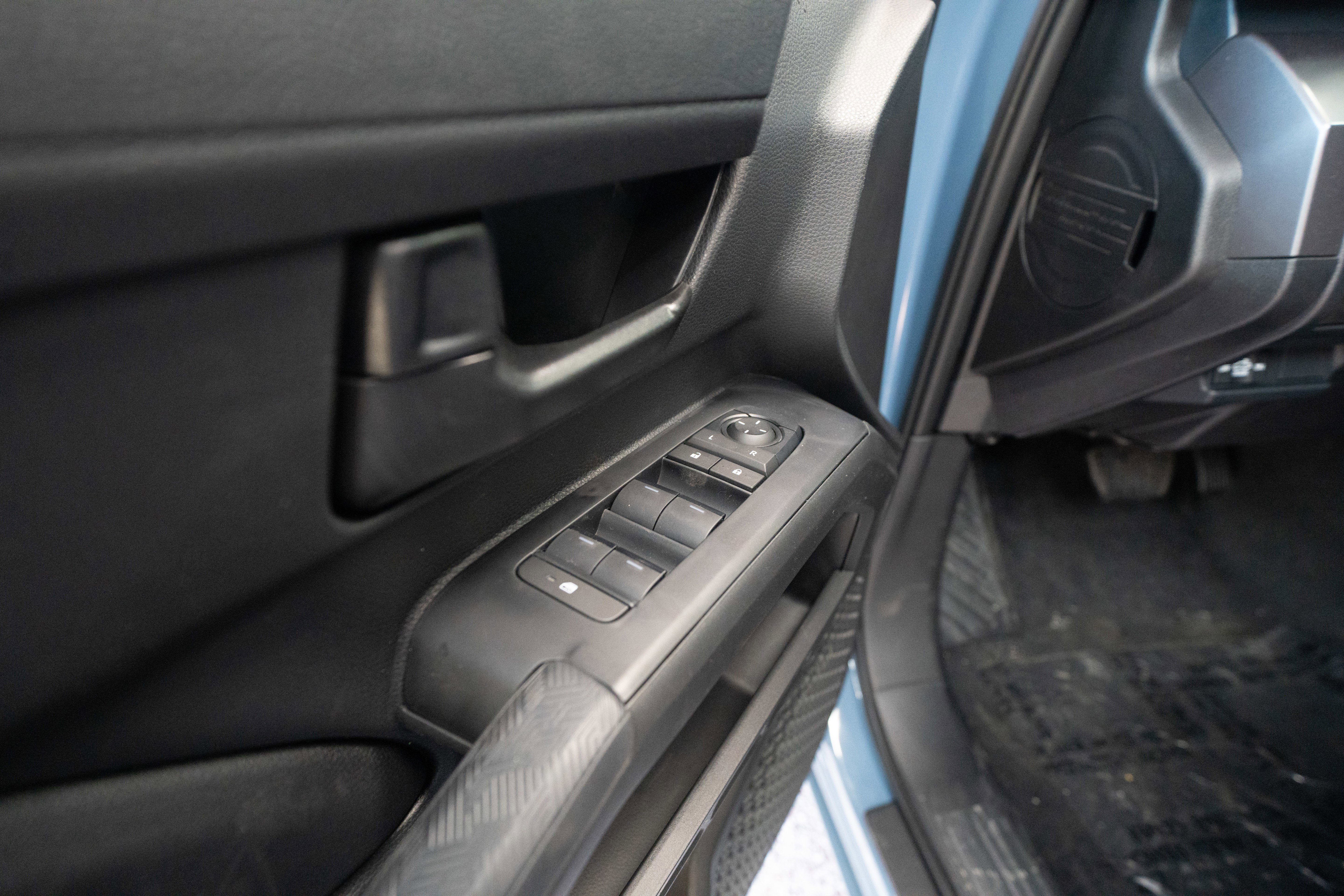 New 2026 Toyota Tacoma SR5 image 7