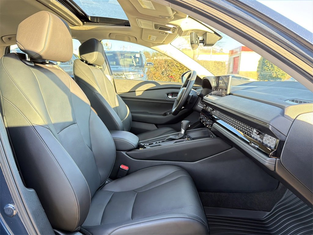 Used 2024 Honda Accord Touring image 19