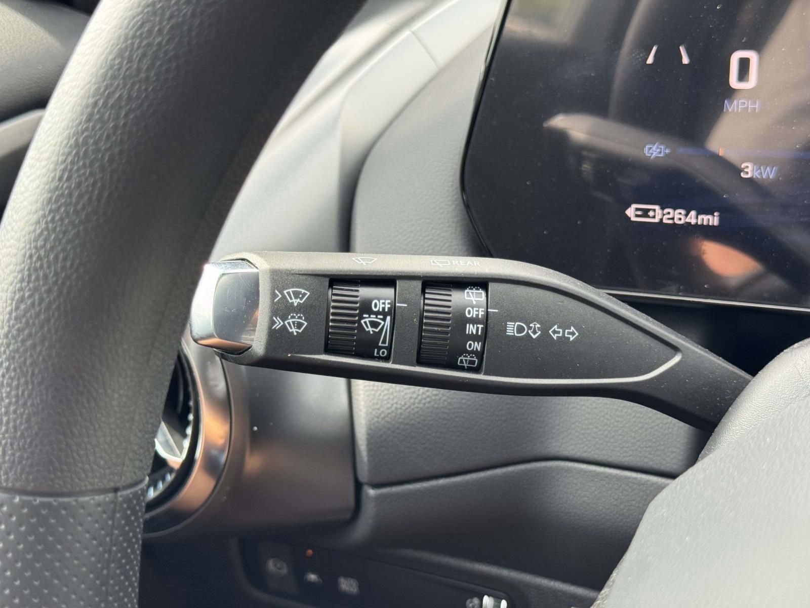 New 2026 Chevrolet Equinox EV LT image 20