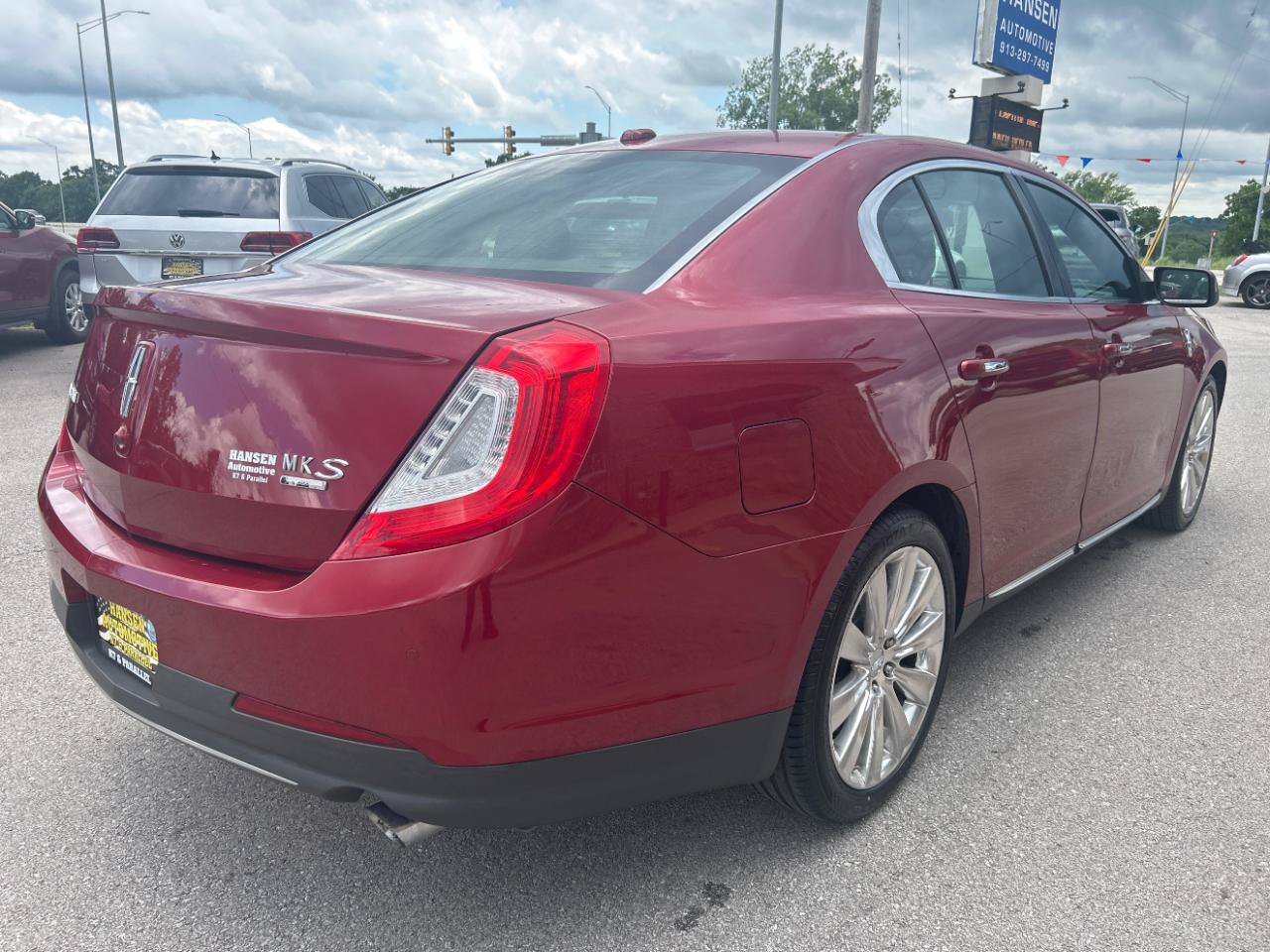 Used 2013 Lincoln MKS AWD image 5