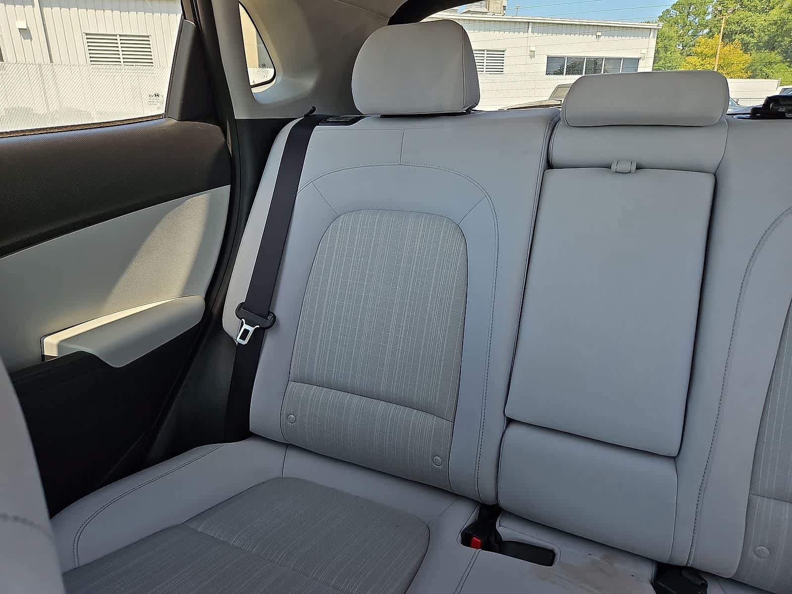Used 2023 Hyundai Kona SEL FWD image 13