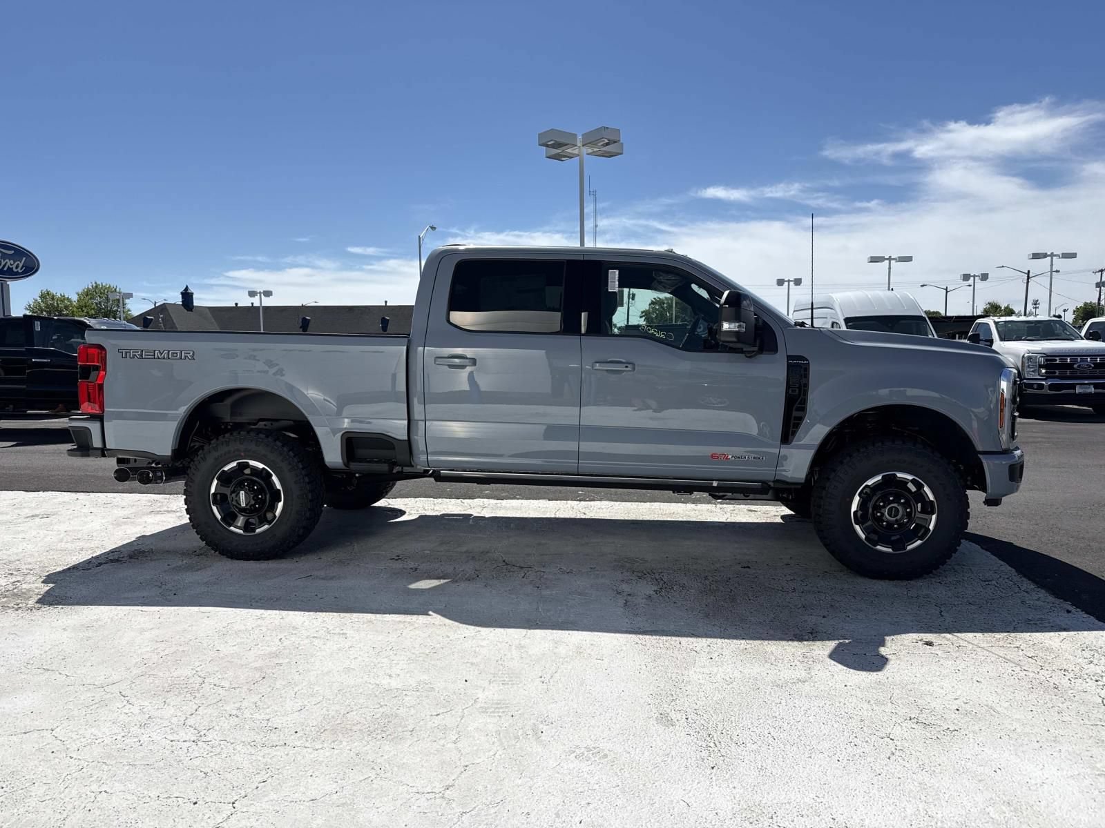New 2026 Ford F250 Platinum w/ Tremor Off-Road Package AWD/4WD image 2