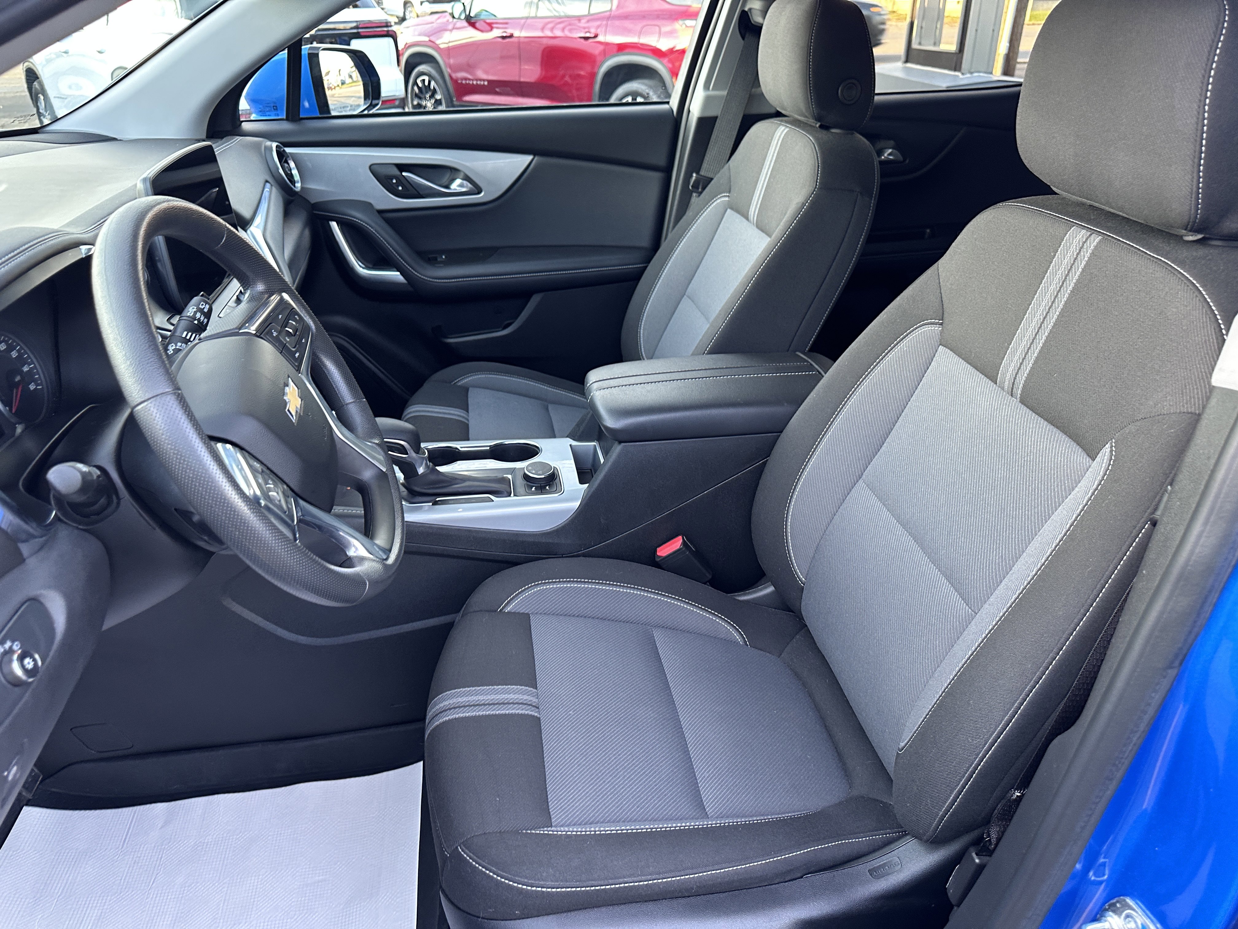 Used 2024 Chevrolet Blazer LT w/ Convenience Package image 10