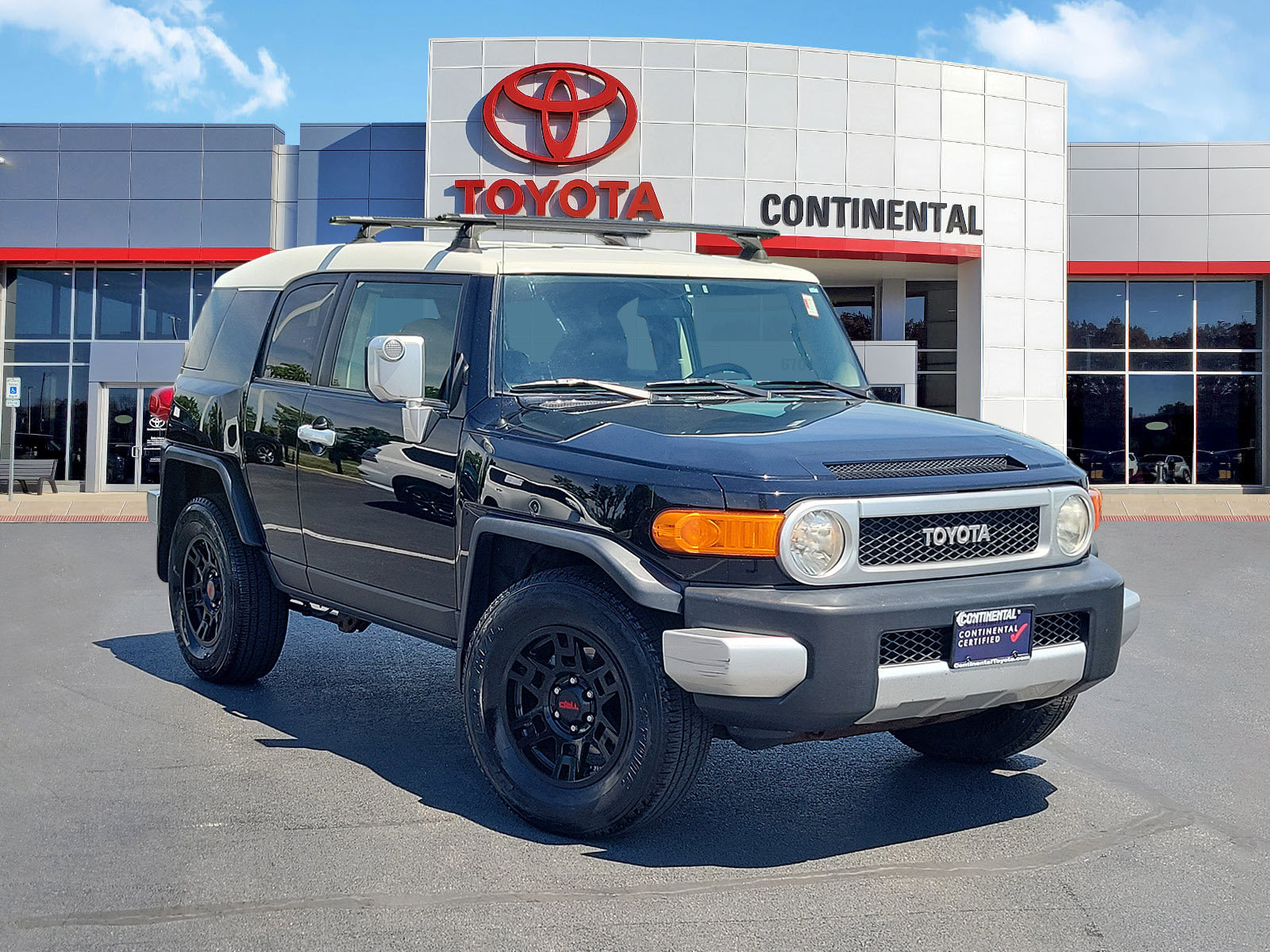 Used 2008 Toyota FJ Cruiser 2WD video 2