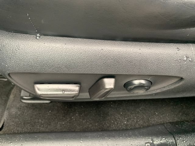 Used 2019 Toyota RAV4 XLE Premium w/ Cold Weather Package AWD/4WD image 25