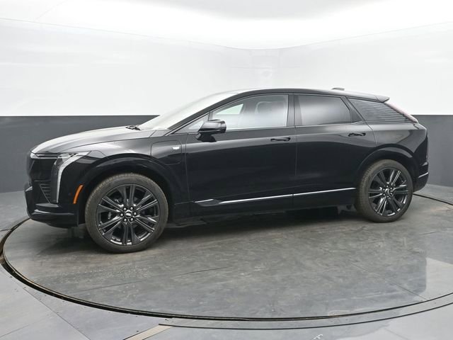 New 2026 Cadillac Optiq Sport 2 w/ LPO, Floor Liner Package image 2