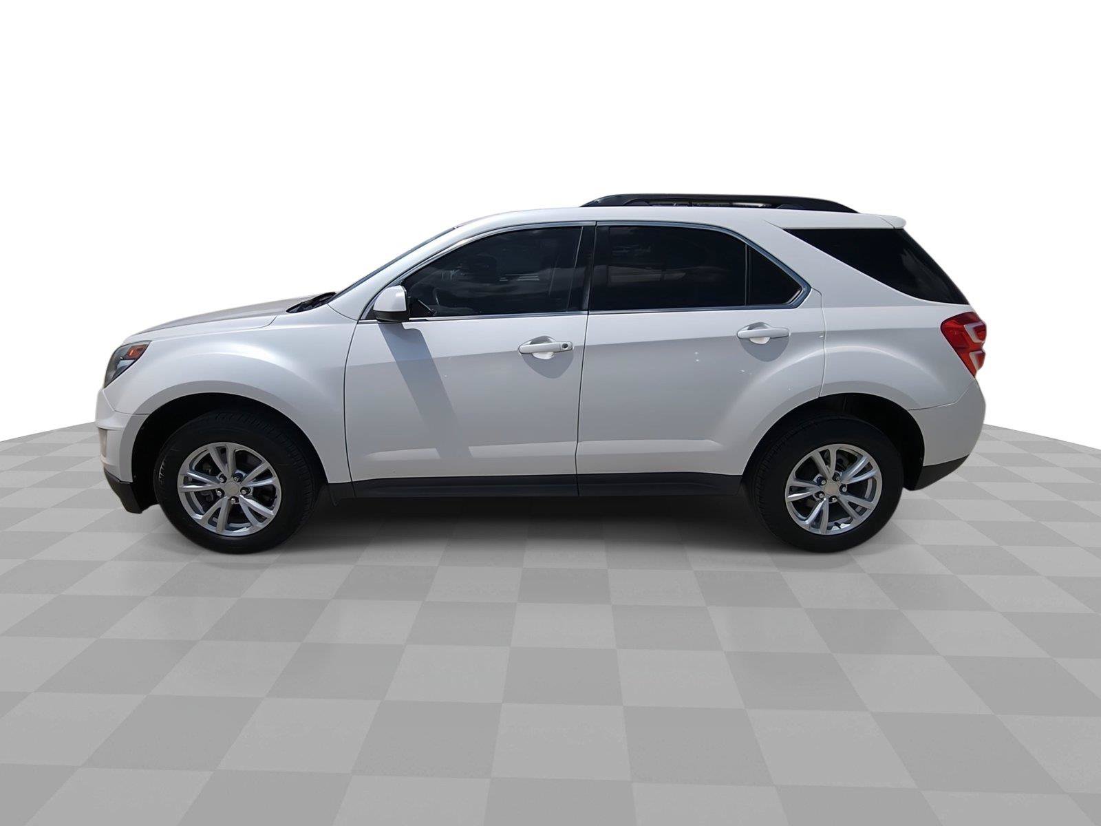 Used 2017 Chevrolet Equinox LT w/ Convenience Package FWD image 5