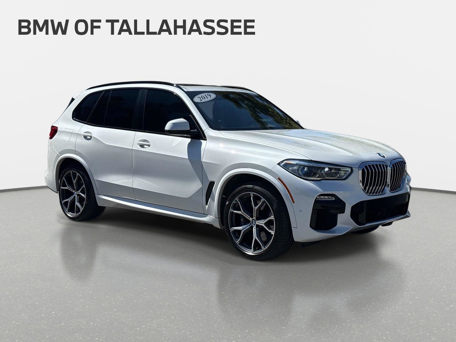 Used 2019 BMW X5 xDrive40i w/ M Sport Package AWD/4WD image 4