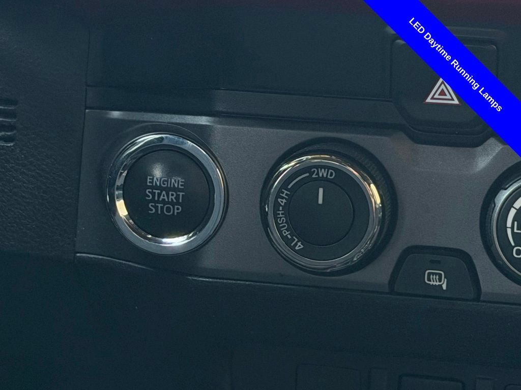 Used 2019 Toyota Tacoma TRD Sport AWD/4WD image 17