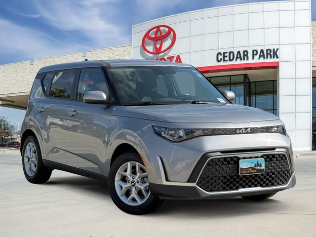 Used 2024 Kia Soul LX w/ Option Group 015