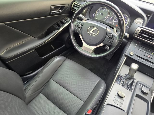 Used 2016 Lexus IS 200t RWD image 23