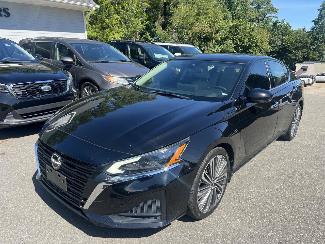 Used 2023 Nissan Altima 2.5 SL