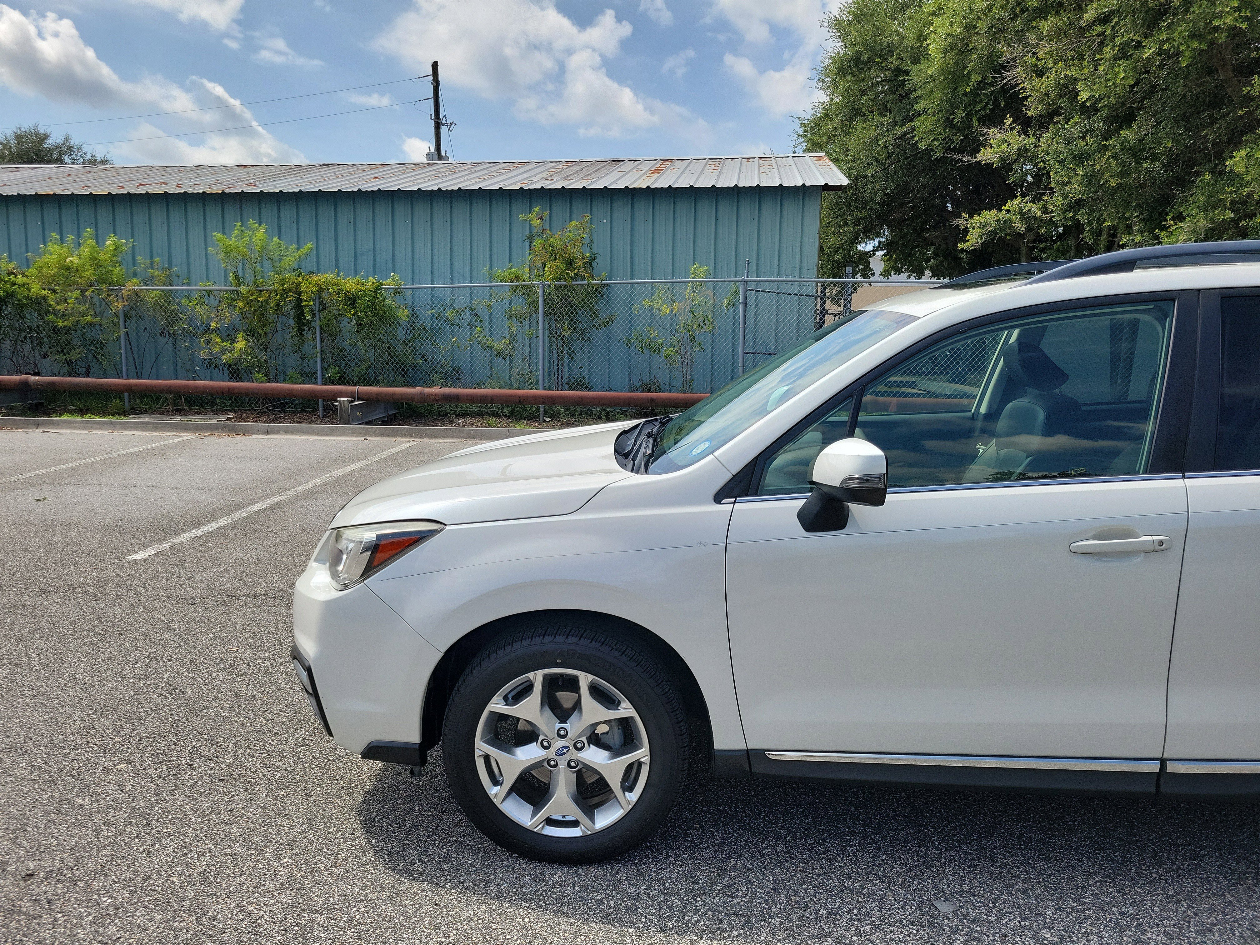 Used 2018 Subaru Forester 2.5i Touring w/ Popular Package #2 image 2