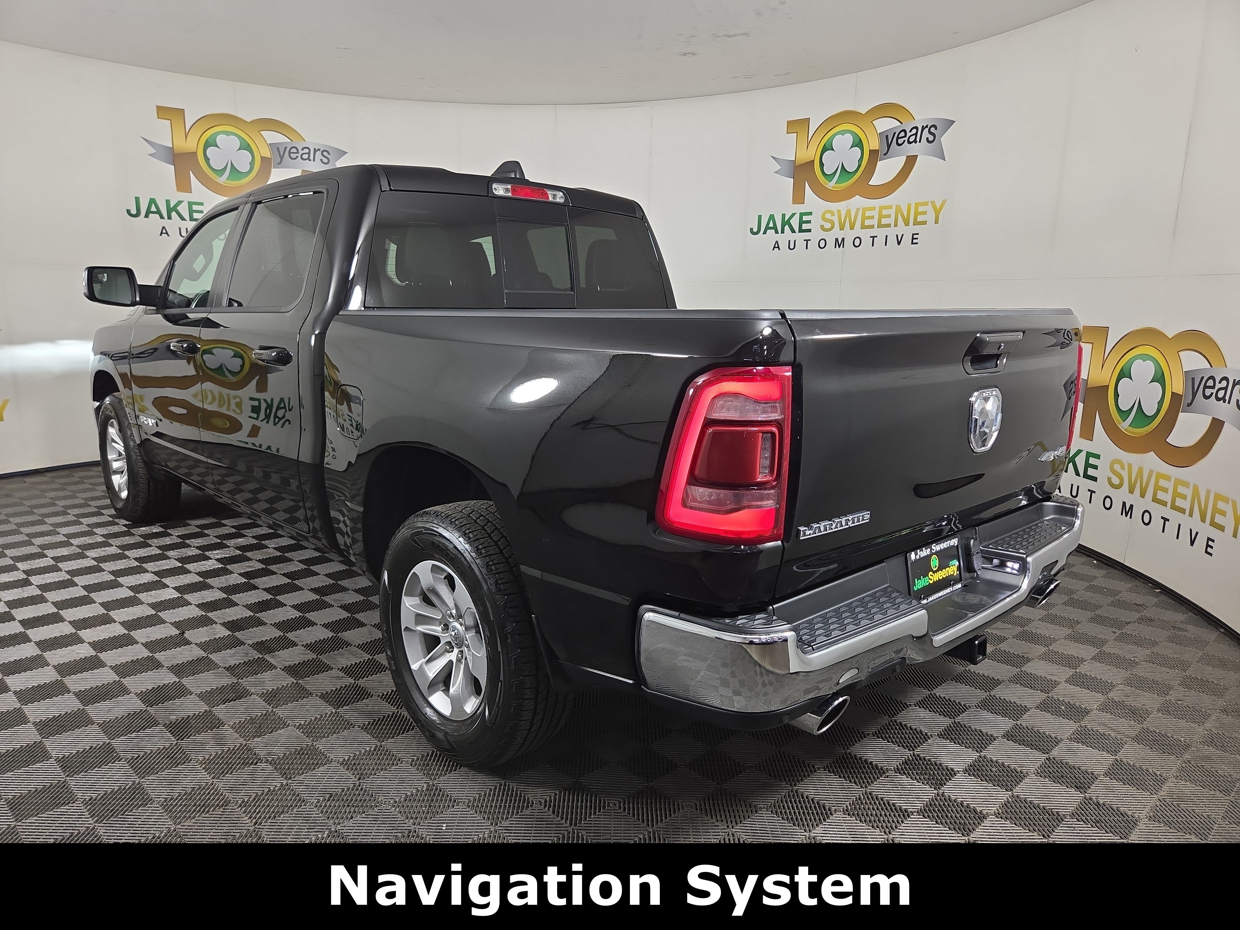 Used 2023 RAM 1500 Laramie AWD/4WD image 7
