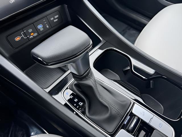 Certified 2025 Hyundai Santa Cruz SEL image 19