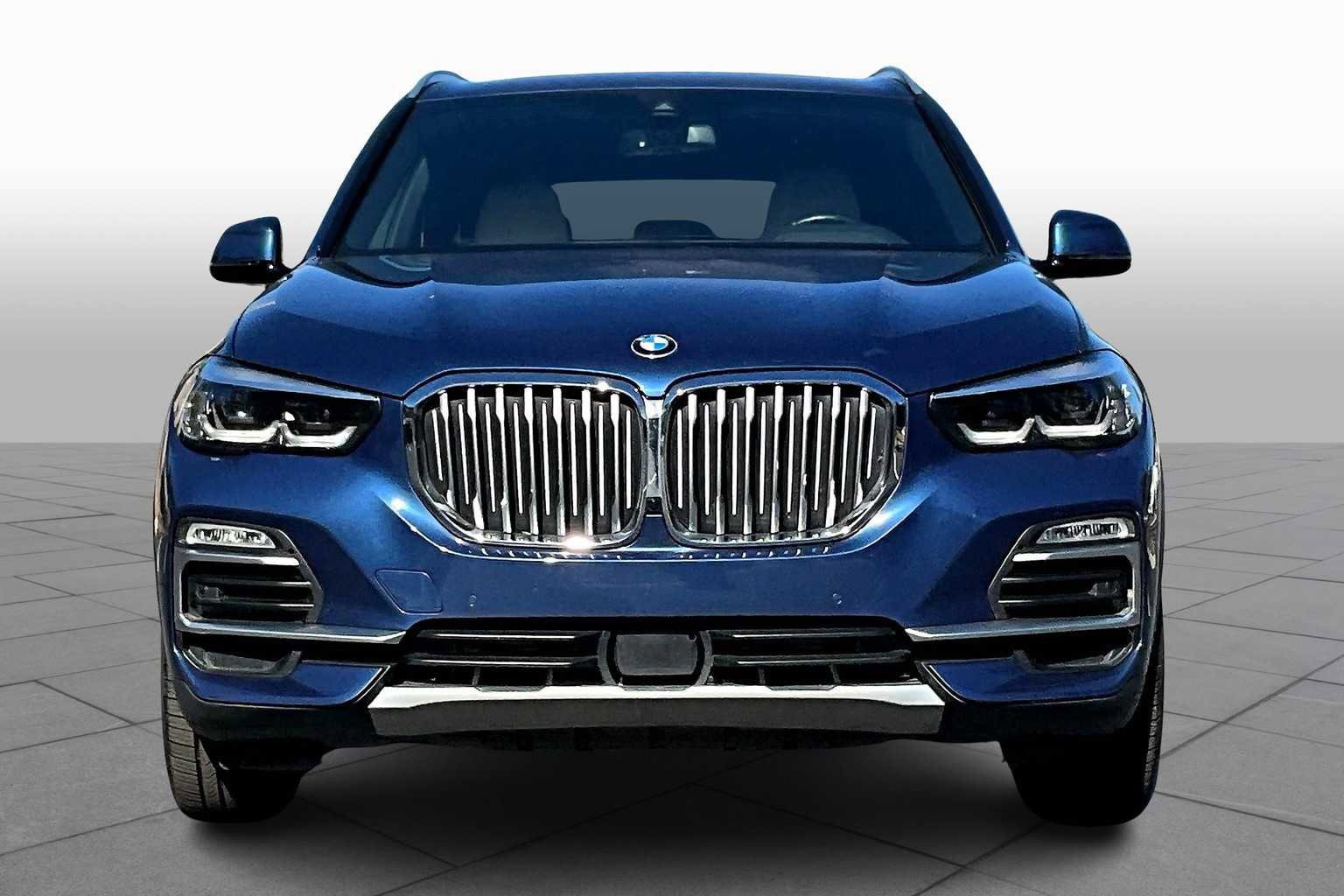 Used 2019 BMW X5 xDrive40i w/ Luxury Seating Package image 4