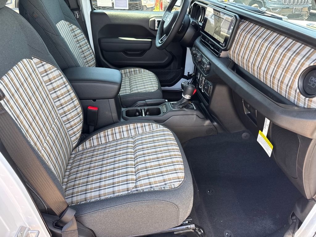 New 2026 Jeep Gladiator Sport AWD/4WD image 13