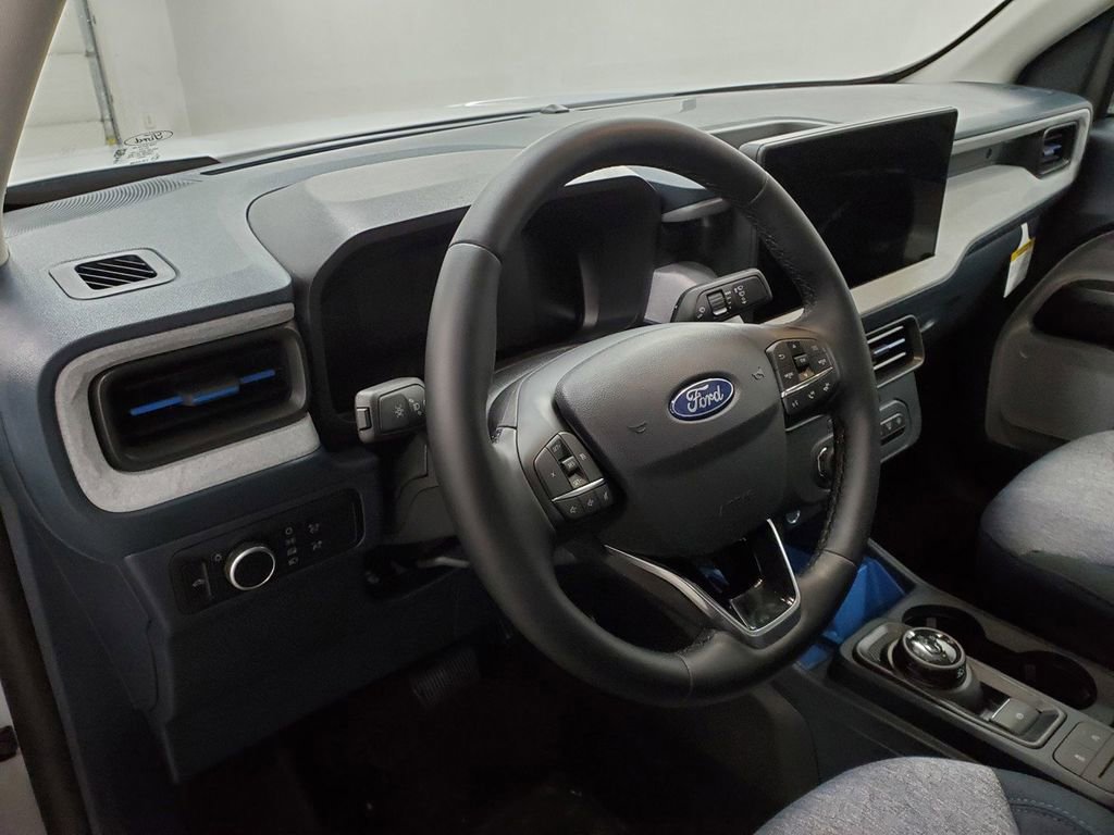 New 2026 Ford Maverick XLT w/ XLT Luxury Package image 12
