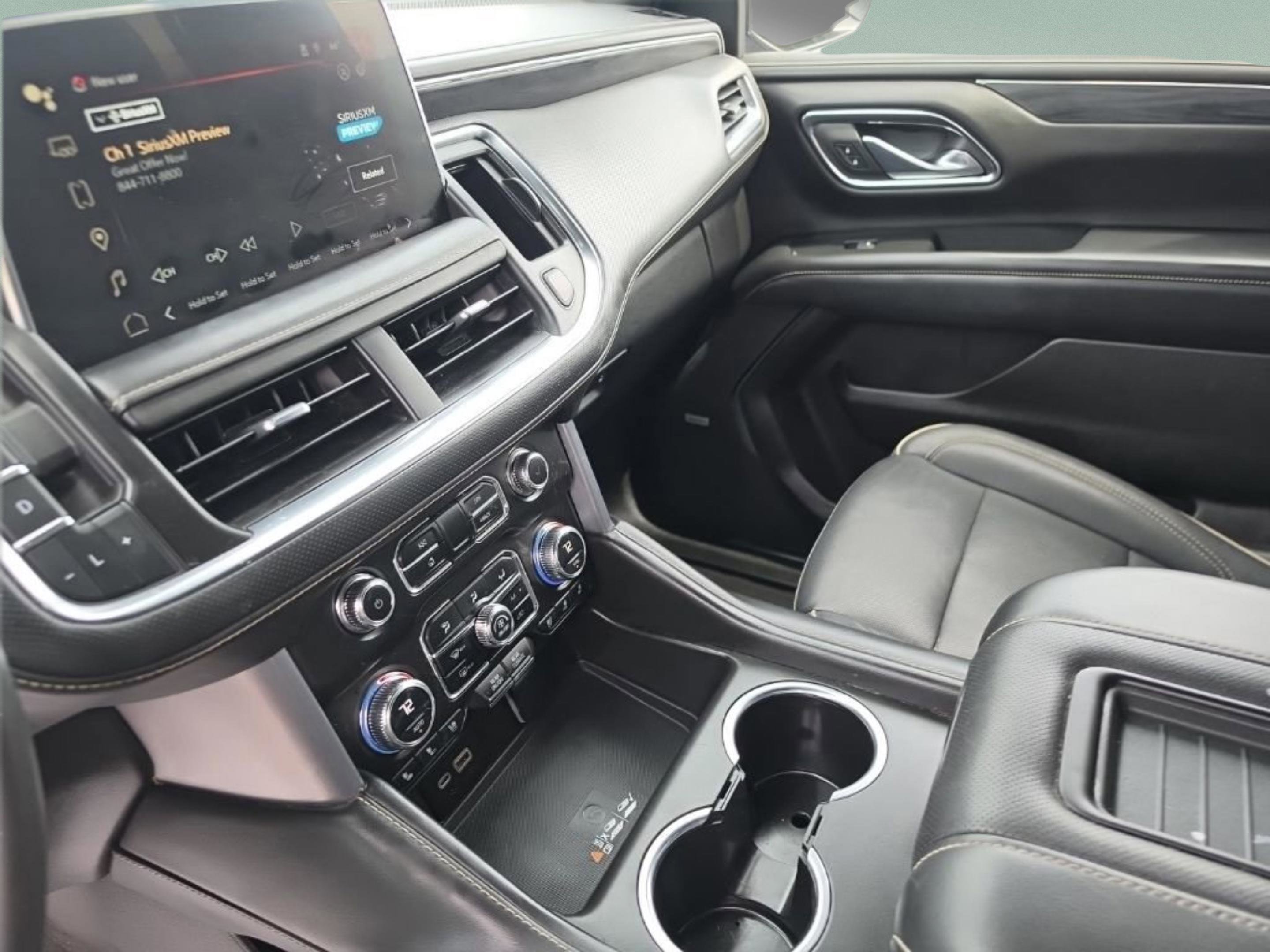 Used 2023 GMC Yukon SLT w/ SLT Premium Package RWD image 24