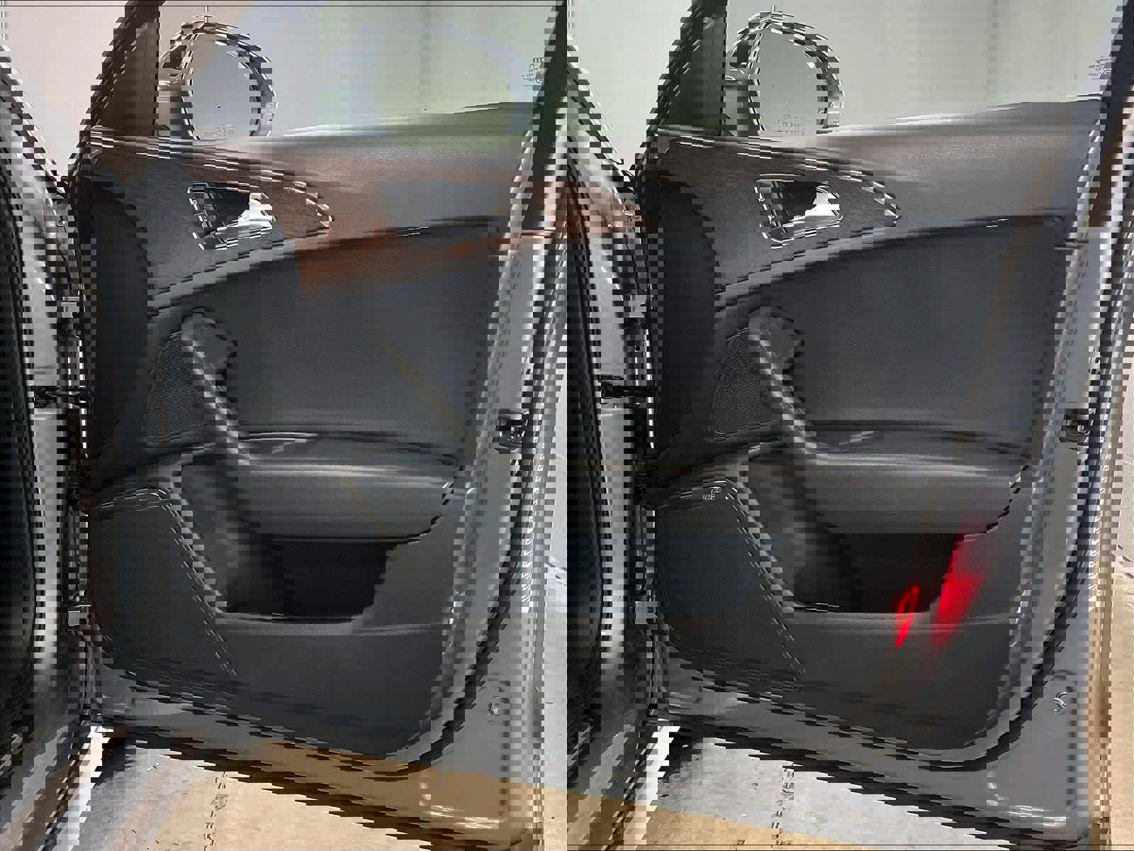 Used 2016 Audi A6 3.0T Premium Plus w/ S Line Sport Package image 25