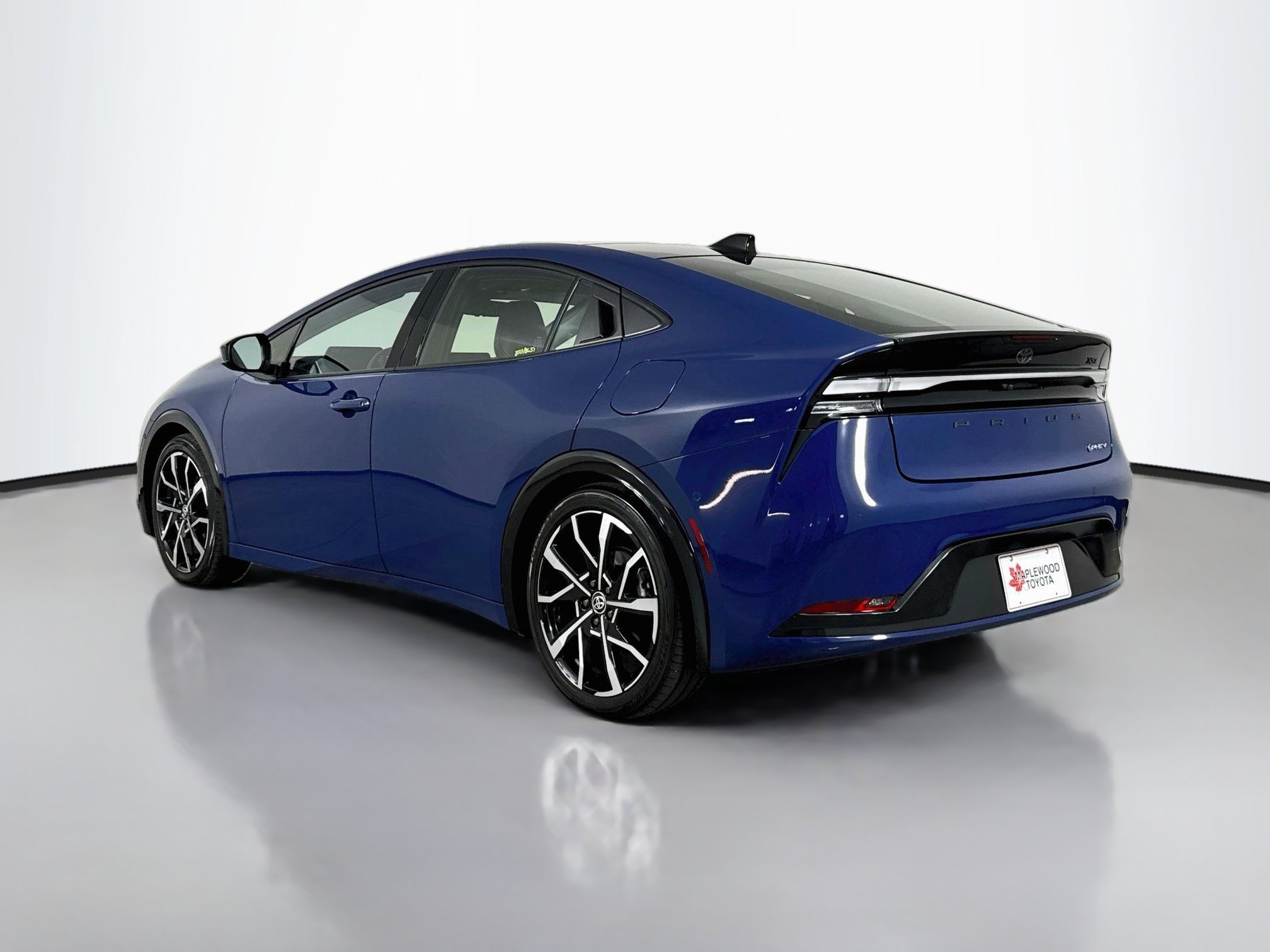 Certified 2026 Toyota Prius Plug-In Hybrid w/ Limited Premium Package FWD image 5