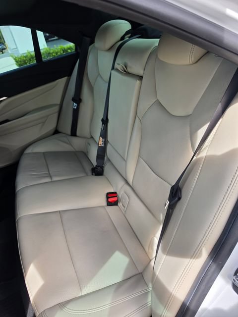 Used 2021 Cadillac CT4 Premium Luxury RWD image 19
