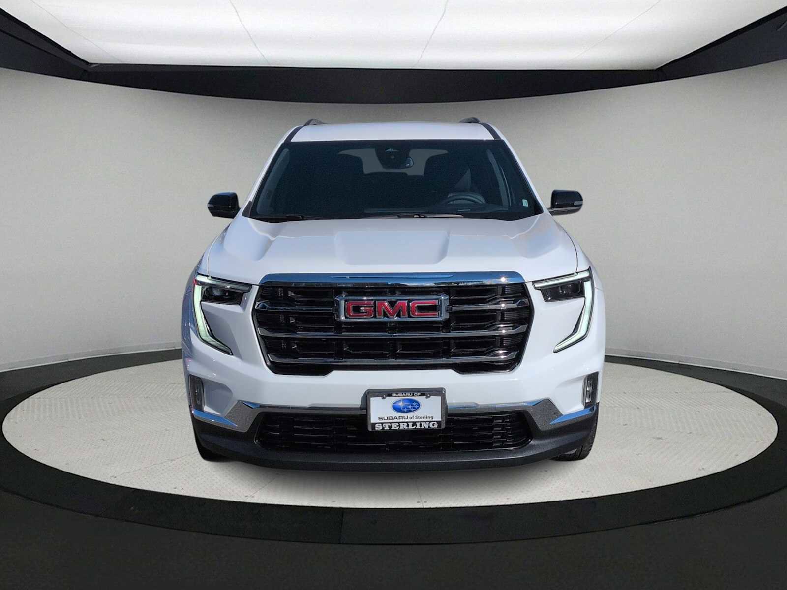 Used 2024 GMC Acadia Elevation image 3