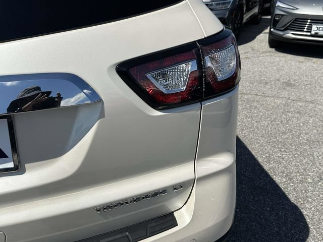 Used 2013 Chevrolet Traverse LT w/ LPO, 'HIT The Road' Package AWD/4WD image 30