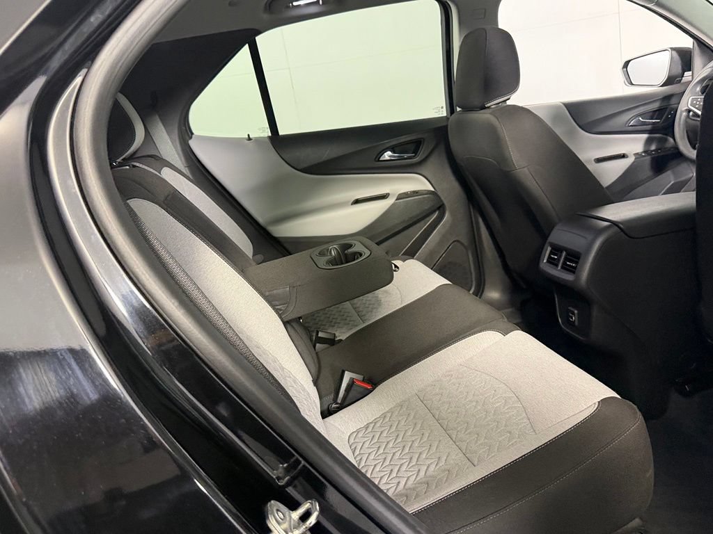 Used 2023 Chevrolet Equinox LS w/ LS Convenience Package FWD image 28