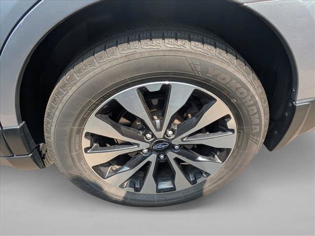 Used 2017 Subaru Outback 2.5i Limited AWD/4WD image 7