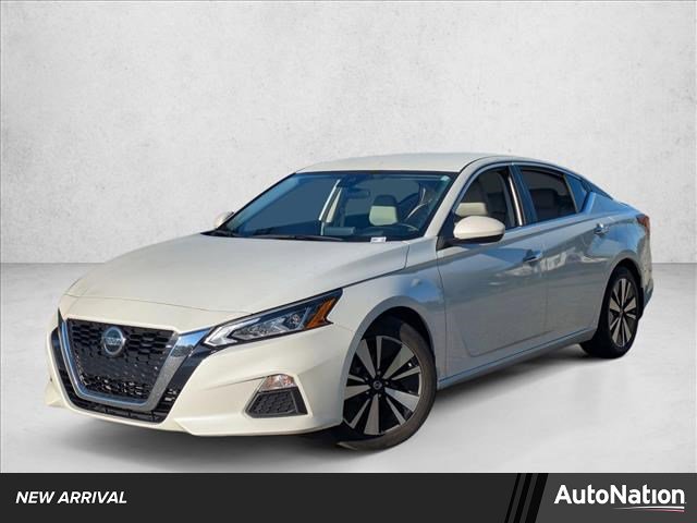 Used 2022 Nissan Altima 2.5 SV