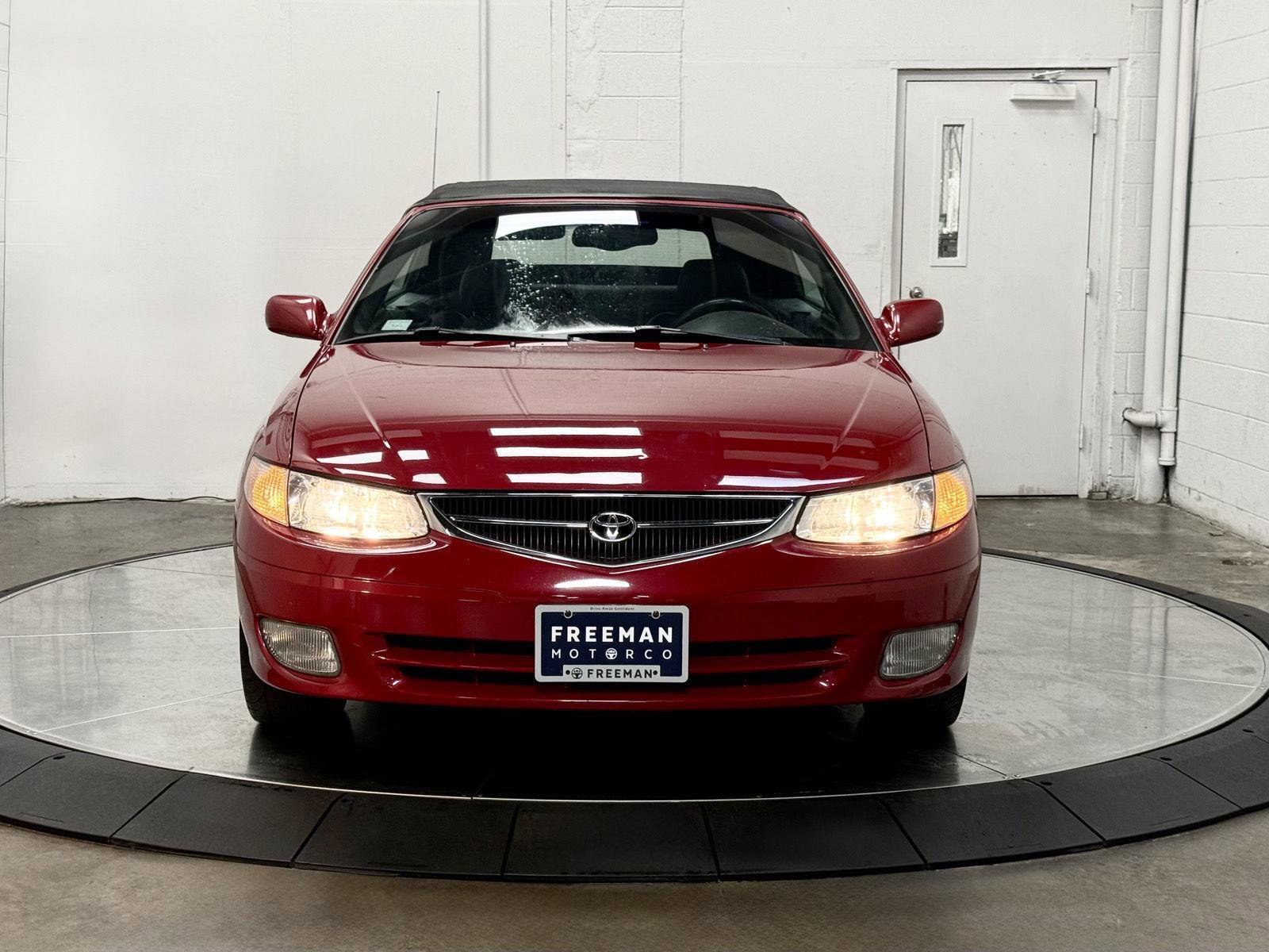 Used 2001 Toyota Solara SLE image 3