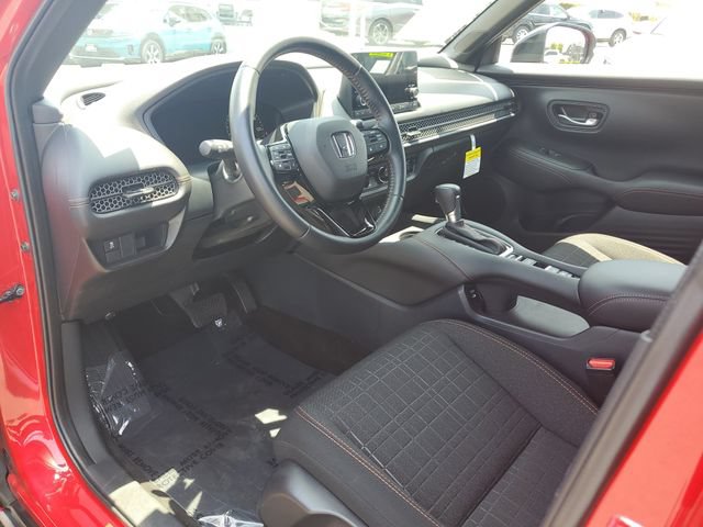 Certified 2025 Honda HR-V Sport image 17