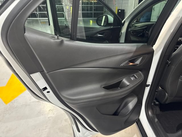 Used 2023 Buick Encore GX Select w/ Safety Package II AWD/4WD image 19