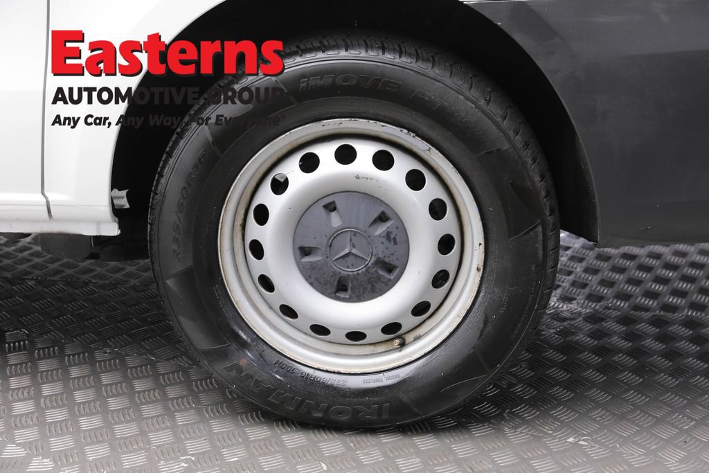Used 2022 Mercedes-Benz Metris image 8