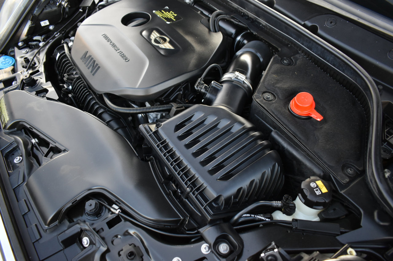 Used 2015 MINI Cooper S image 46